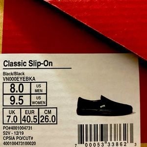 *BRAND NEW W TAGS* VANS Classic Slip-On Black/Black